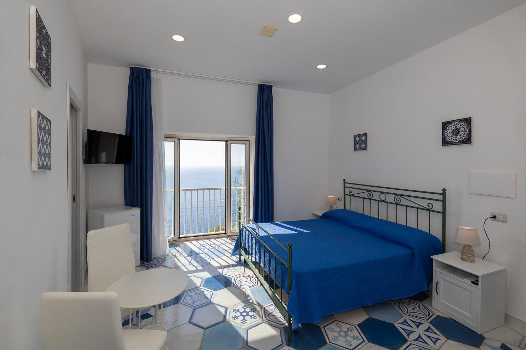 Tenuta La Picola Furore Quarto foto