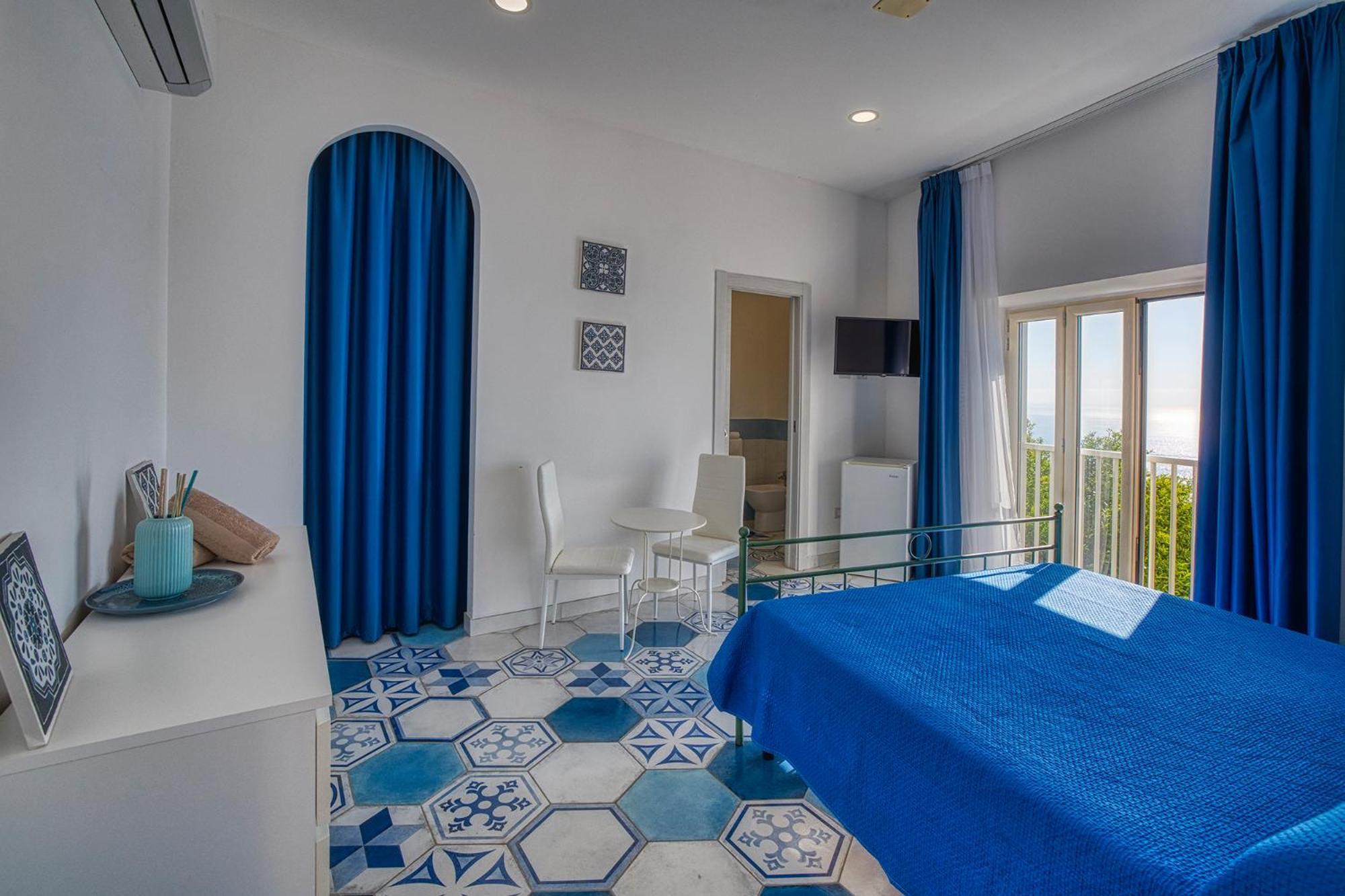 Tenuta La Picola Furore Quarto foto